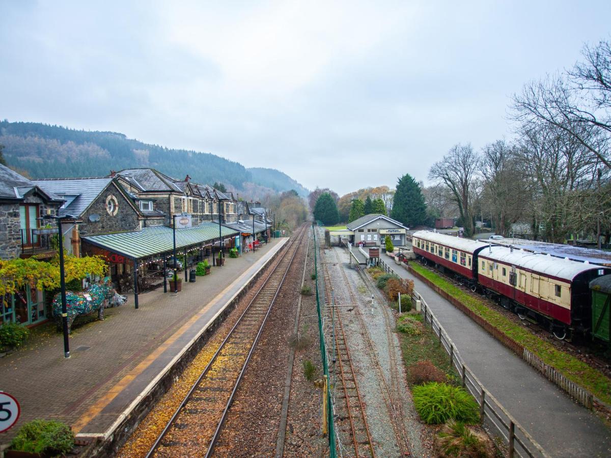 No 1 Railway Cottages Betws-y-Coed Exterior photo